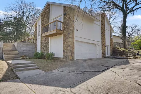 Exterior - 3526 E 75th St, Tulsa, OK 74136 photo 5 of 11
