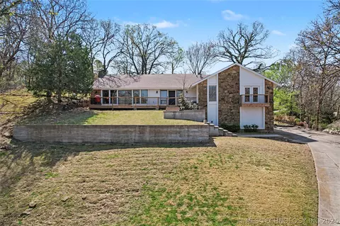 Exterior - 3526 E 75th St, Tulsa, OK 74136 photo 4 of 11