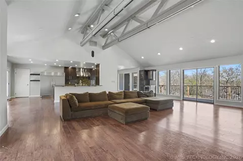 Living - 3526 E 75th St, Tulsa, OK 74136 photo 4 of 7