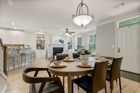 Dining - 1117 E 7th St, Tulsa, OK 74120 photo 2 of 2