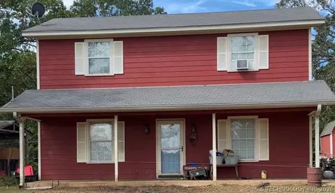 203 E Red Oak Dr, Durant, OK 74701