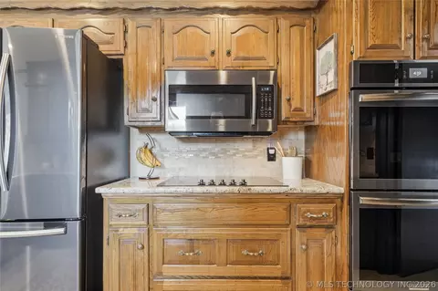 6212 E 78th St, Tulsa, OK 74136 photo 23