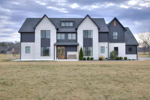 16975 S 145th East Ave, Bixby, OK 74008