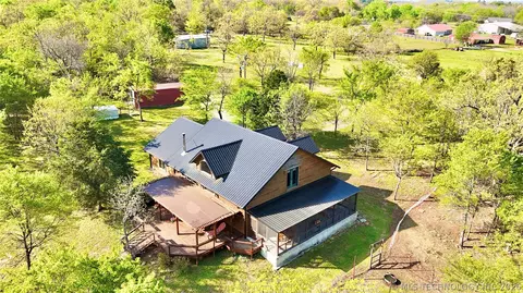 30207 W 1229 Dr, Stigler, OK 74462