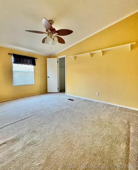 421830 E 1162 Rd, Eufaula, OK 74432 photo 10
