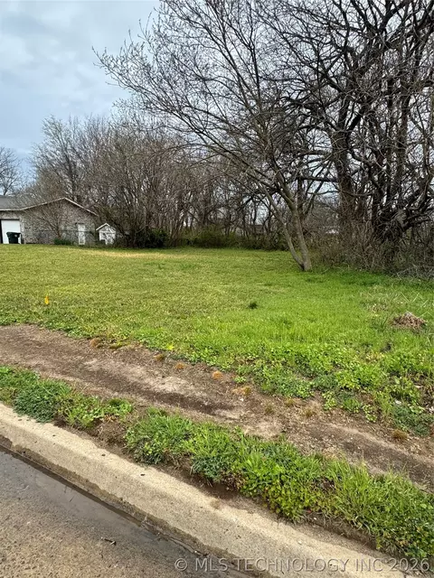 Main Street, Muskogee, OK 74401