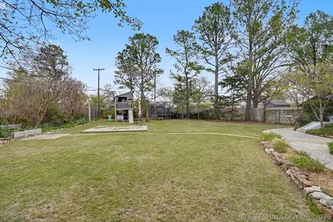 4429 E 46th Pl, Tulsa, OK 74135 photo 41