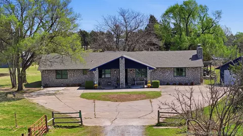 1587 County Road 5244, Hominy, OK 74035