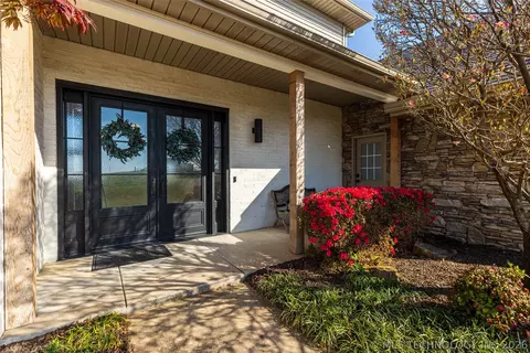 13205 E 500 Rd, Claremore, OK 74019