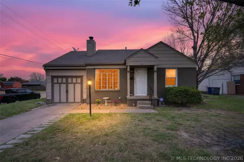 903 S Richmond Ave, Tulsa, OK 74112