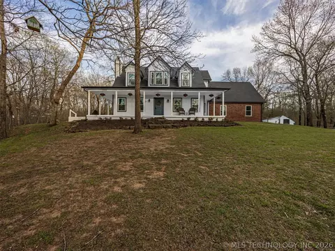 7130 W 420 Rd, Chelsea, OK 74016