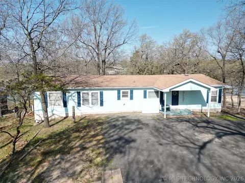424800 E 1166 Rd, Eufaula, OK 74432