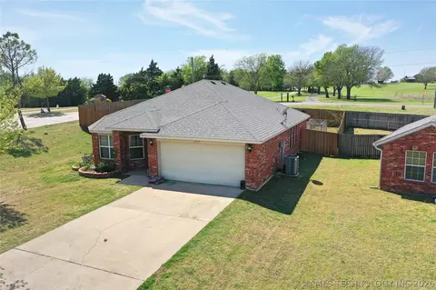 4913 Rock Creek Rd, Ardmore, OK 73401