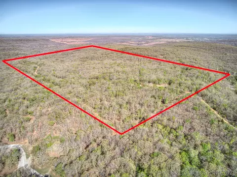 Bartlett Road, Mounds, OK 74047