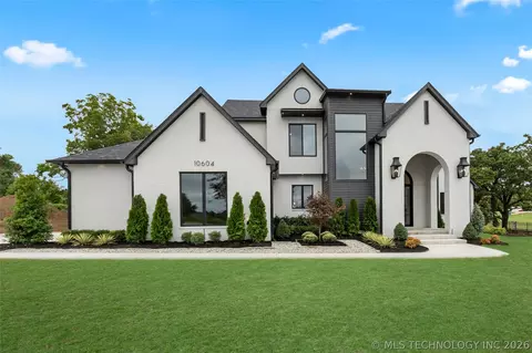 10604 S Holley St, Jenks, OK 74037