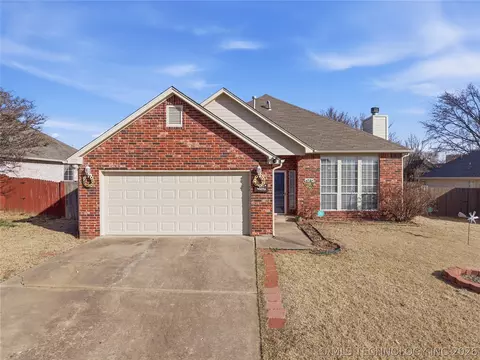 1308 W Richmond St, Broken Arrow, OK 74012