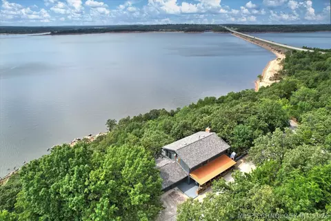 63 Boulder Ln, Sand Springs, OK 74063
