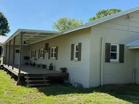 12025 N 160 Rd, Okmulgee, OK 74447