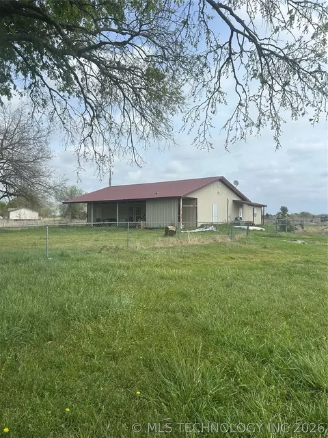 302 Buffalo Hl, Bokchito, OK 74726