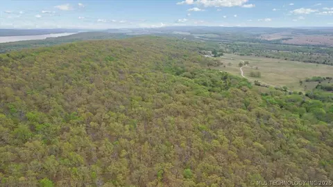 001 E Freds Fish Camp Rd, Stringtown, OK 74569 photo 22