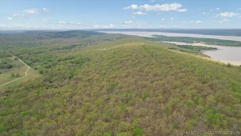 001 E Freds Fish Camp Rd, Stringtown, OK 74569 photo 5