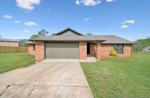 23601 E 79th St, Broken Arrow, OK 74014