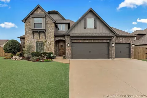 14484 S Lakewood Ave, Bixby, OK 74008