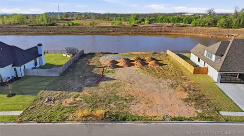 5314 E 127 St S, Tulsa, OK 74008