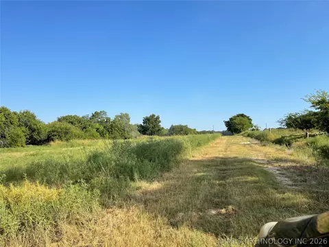 4 Mahard Rd, Sulphur, OK 73086
