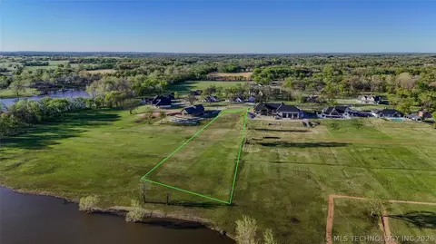 3870 E 482 Ln, Pryor, OK 74361