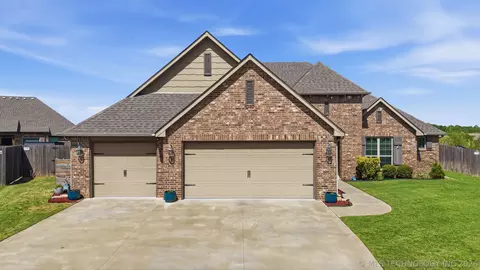 7701 E 82nd St N, Owasso, OK 74055