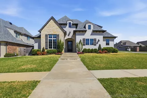 12915 E 5th Pl, Jenks, OK 74037