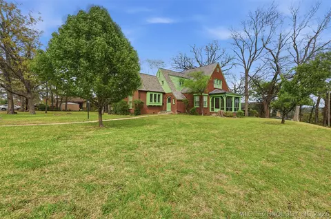422 S Highland, Ada, OK 74820