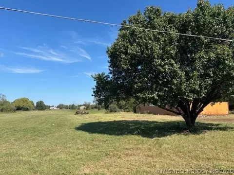 12619 E 170th St N, Collinsville, OK 74021