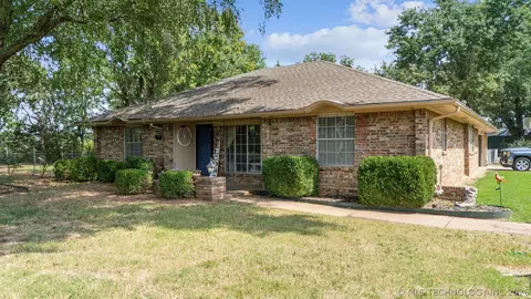 15353 S 193rd East Ave, Broken Arrow, OK 74014