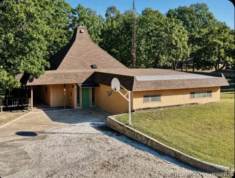 420707 E 1166 Rd, Eufaula, OK 74432