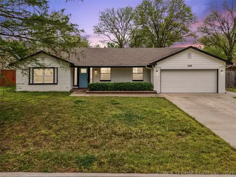 1009 W Canton St, Broken Arrow, OK 74012