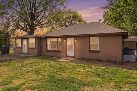 701 Garrison Ave, Fort Gibson, OK 74434