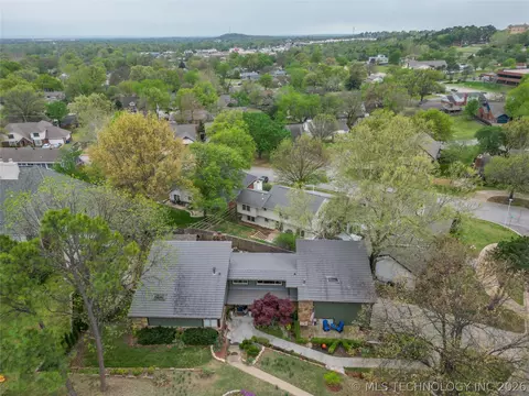 View/Area - 6716 E 65th St, Tulsa, OK 74133 photo 4 of 5