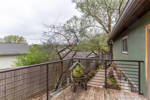 Exterior - 6716 E 65th St, Tulsa, OK 74133 photo 3 of 10