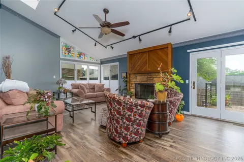 Living - 6716 E 65th St, Tulsa, OK 74133 photo 1 of 2