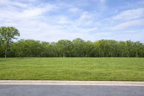 11308 S Tyler Ct, Jenks, OK 74037