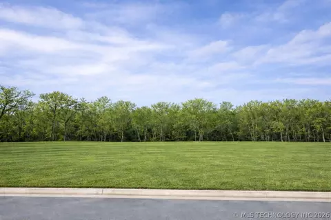 11314 S Tyler Ct, Jenks, OK 74037