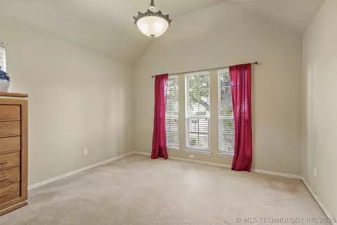 Bedroom - 20230 E 50th Pl, Broken Arrow, OK 74014 photo 4 of 4