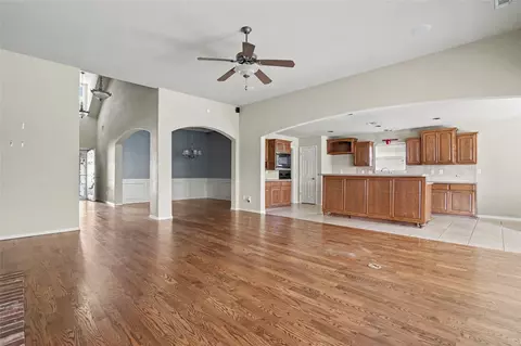 Living - 20230 E 50th Pl, Broken Arrow, OK 74014 photo 7 of 10