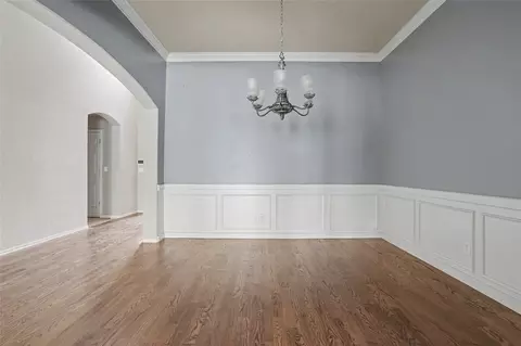Living - 20230 E 50th Pl, Broken Arrow, OK 74014 photo 3 of 10