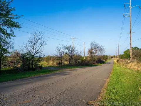 570 E 1120 Rd, Checotah, OK 74426 photo 46