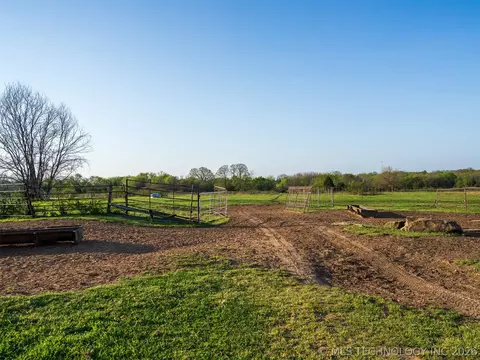 570 E 1120 Rd, Checotah, OK 74426 photo 50