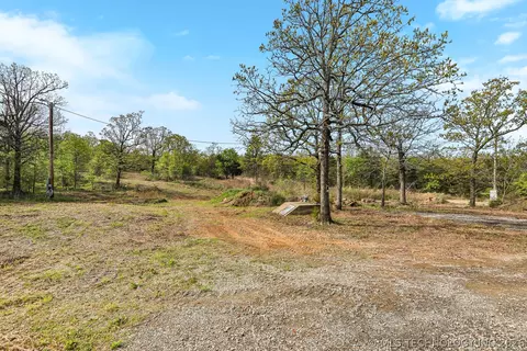 849 Dozer Rd, Eufaula, OK 74432