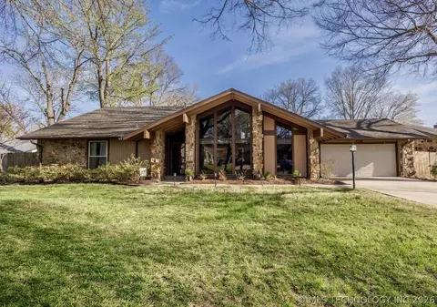 3720 E 82nd Ct, Tulsa, OK 74137